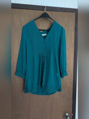 Romy Teal Button-Front Women’s Blouse with Lace Trim